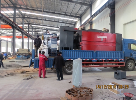 環(huán)保型吊鉤式拋丸機(jī)發(fā)貨現(xiàn)場 環(huán)保型吊鉤式拋丸機(jī)發(fā)貨現(xiàn)場