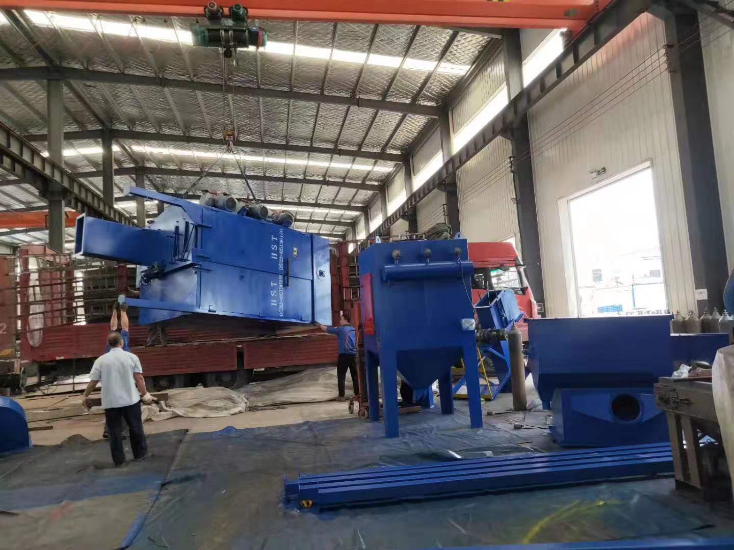 南安市履帶式拋丸除銹清理機_南安市通過式噴丸設(shè)備_南安市吊鉤式噴砂機_南安市吊鉤式拋丸機優(yōu)點是什么？